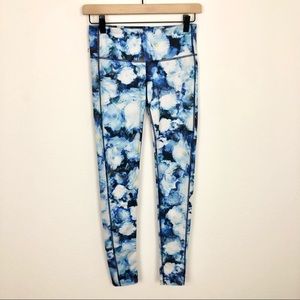 Athleta Chaturanga Tight Leggings Blue Floral XS